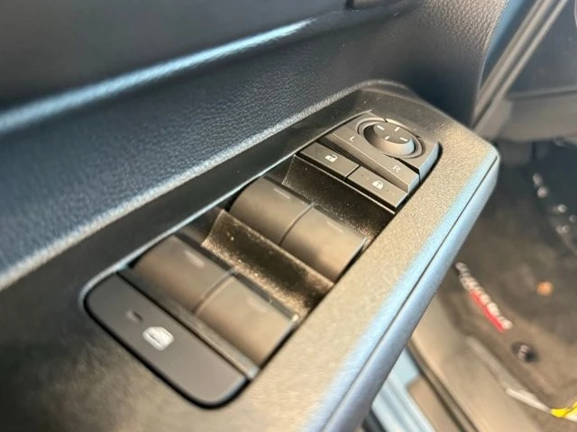 2026 Toyota 4Runner 6th Gen - Image 14 of 21