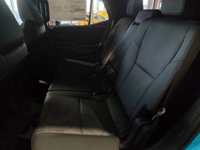2026 Toyota 4Runner 6th Gen - Image 10 of 14