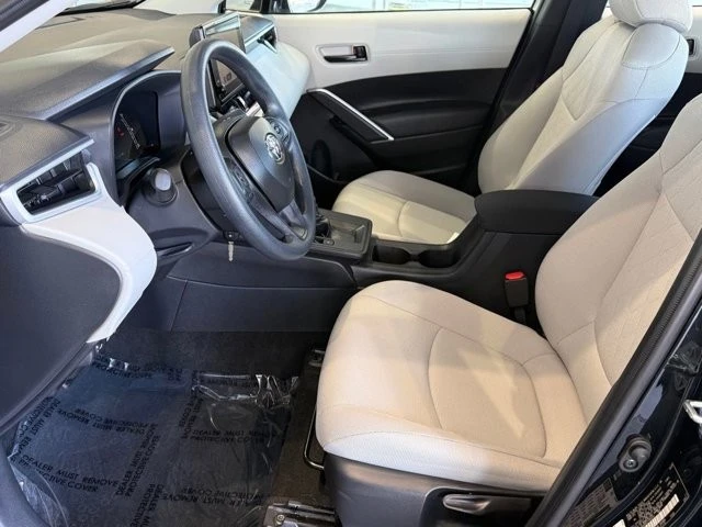 2026 Toyota Corolla Cross - Image 19 of 21