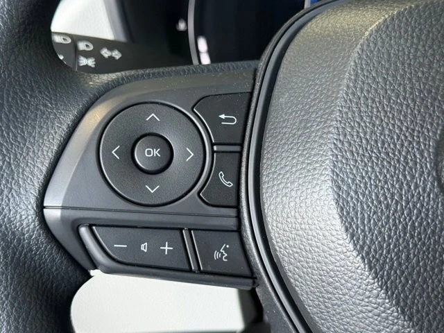 2026 Toyota Corolla Cross - Image 18 of 21