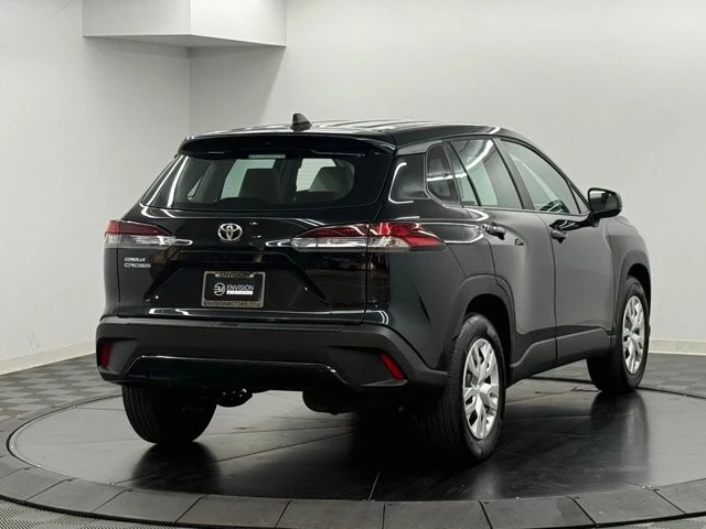 2026 Toyota Corolla Cross - Image 6 of 21