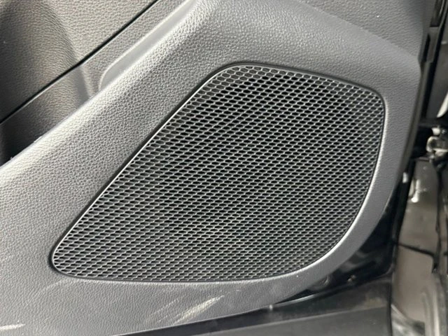 2026 Toyota Corolla Cross - Image 15 of 21
