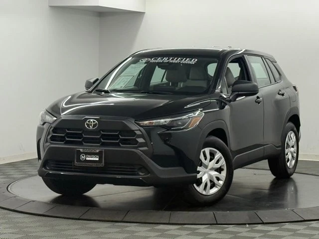 2026 Toyota Corolla Cross - Image 2 of 21
