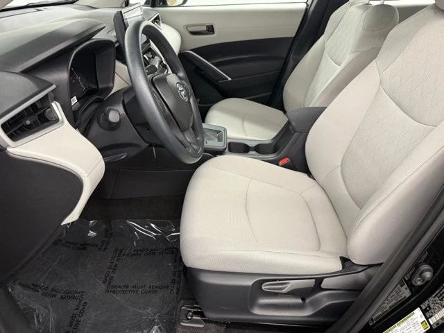2026 Toyota Corolla Cross - Image 16 of 21