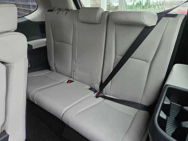2026 Toyota Highlander - Image 12 of 26