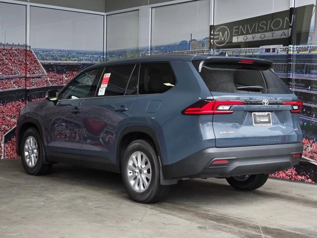 2026 Toyota Highlander - Image 6 of 26