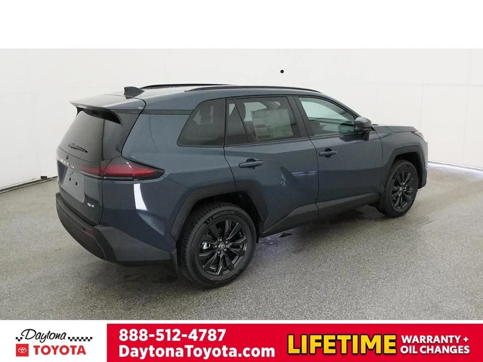 2026 Toyota RAV4 5th Gen - Image 9 of 12