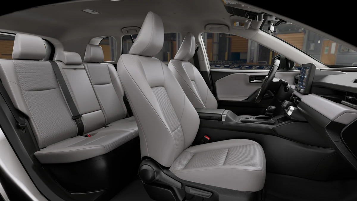 2026 Toyota RAV4 5th Gen - Image 9 of 10