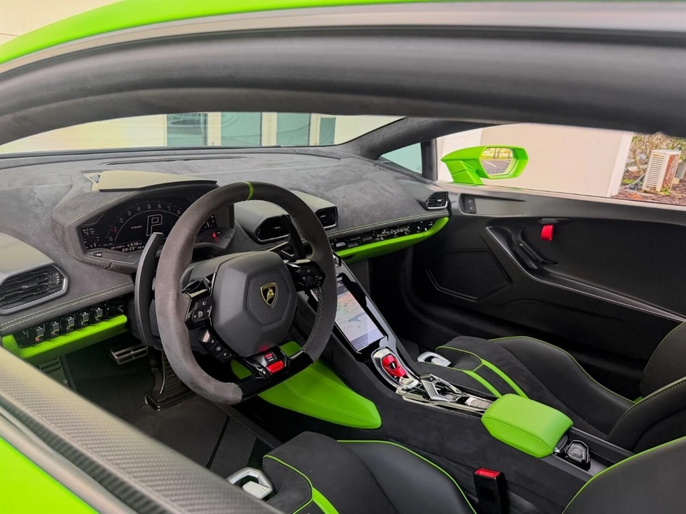 2026 Lamborghini Temerario - Image 2 of 4