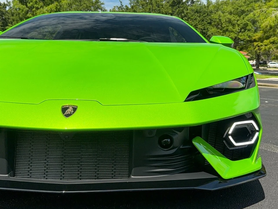 2026 Lamborghini Temerario - Image 3 of 4