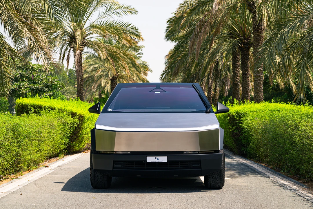 2026 Tesla Cybertruck - Image 10 of 31