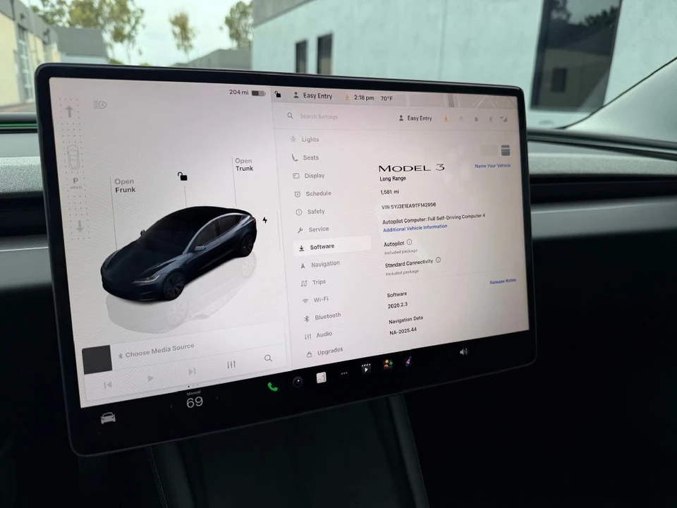 2026 Tesla Model S - Image 15 of 15
