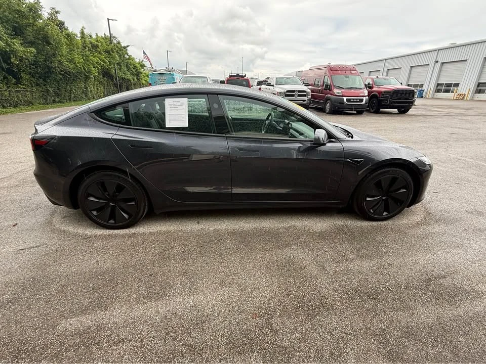 2026 Tesla Model 3 - Image 7 of 15