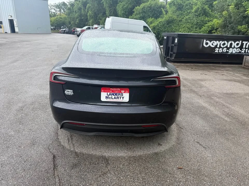 2026 Tesla Model 3 - Image 5 of 15