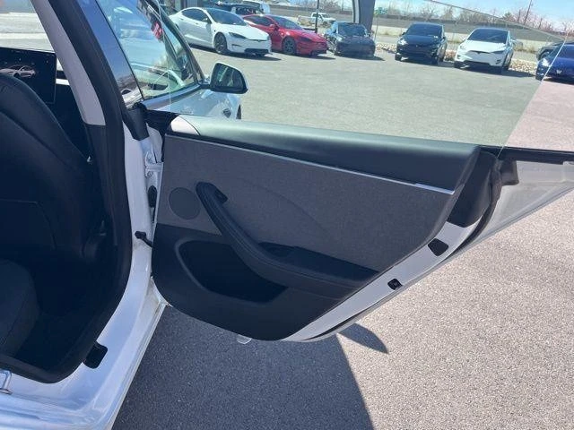 2026 Tesla Model 3 - Image 18 of 21