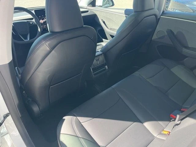 2026 Tesla Model 3 - Image 15 of 21