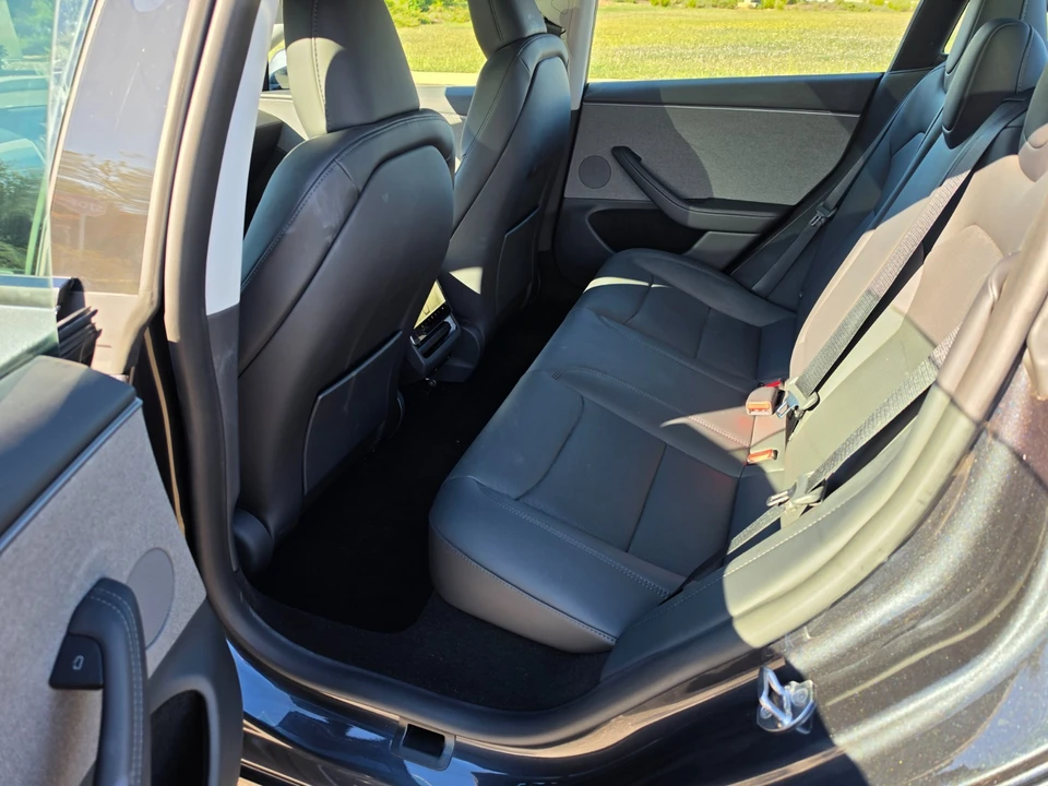 2026 Tesla Model 3 - Image 18 of 20