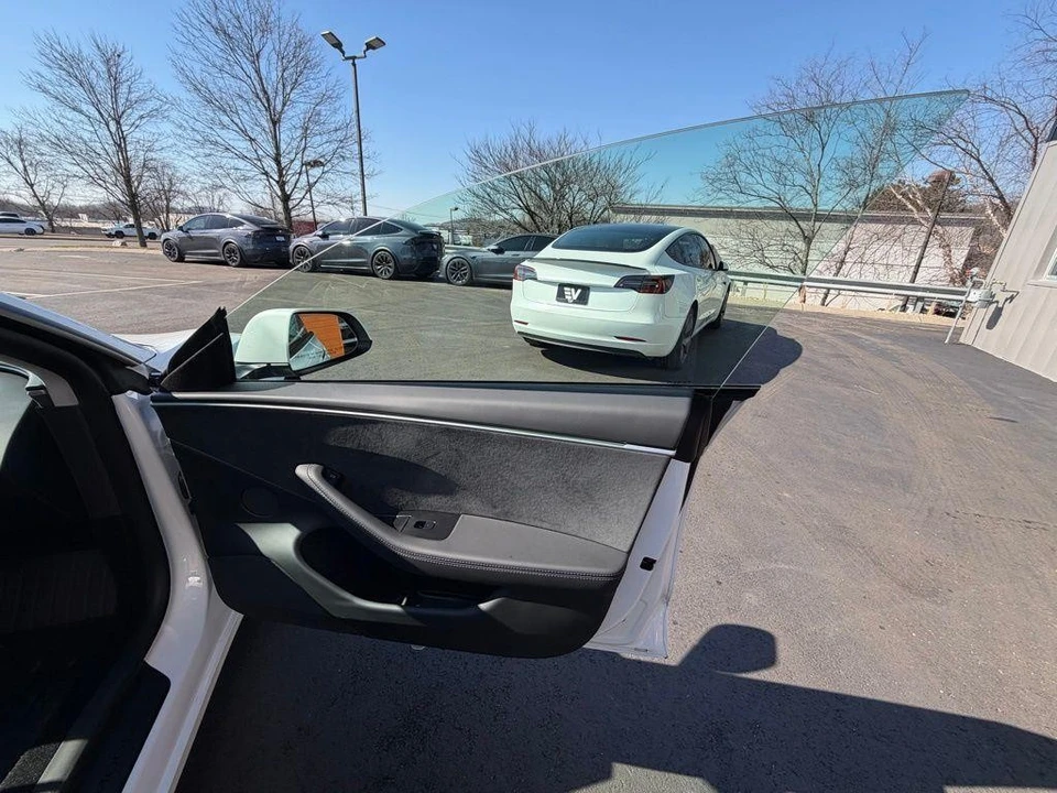 2026 Tesla Model 3 - Image 11 of 16