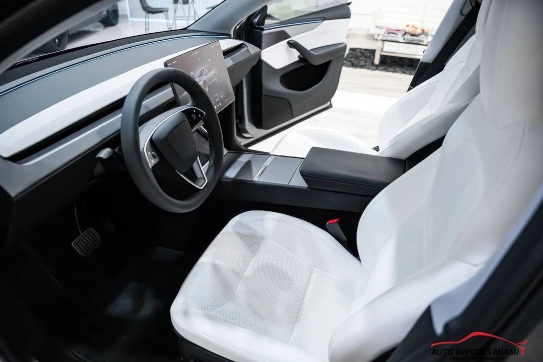 2026 Tesla Model S - Image 11 of 21
