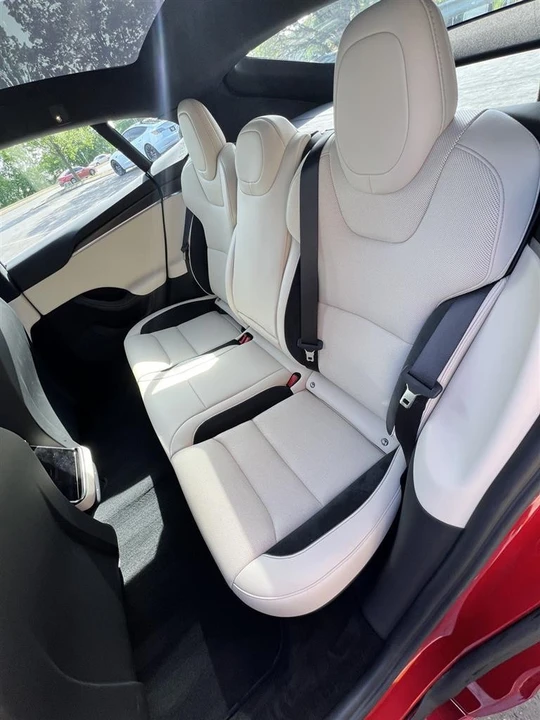 2026 Tesla Model S Plaid - Image 8 of 22