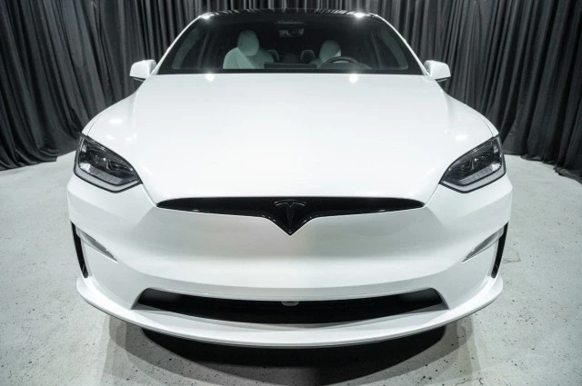 2026 Tesla Model X - Image 3 of 12