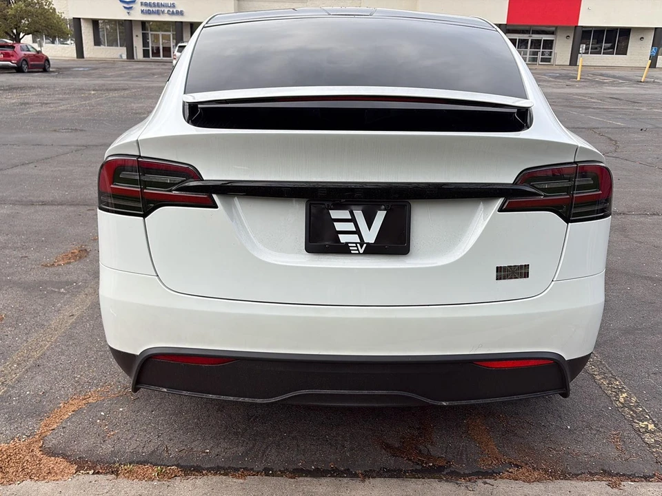 2026 Tesla Model X Plaid - Image 2 of 21