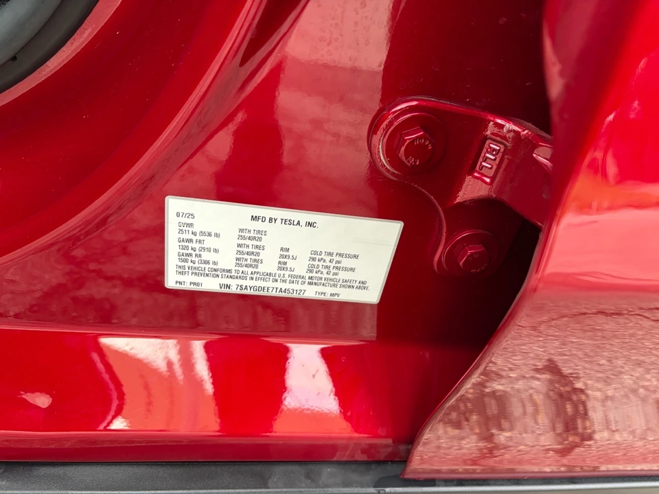 2026 Tesla Model Y - Image 13 of 21