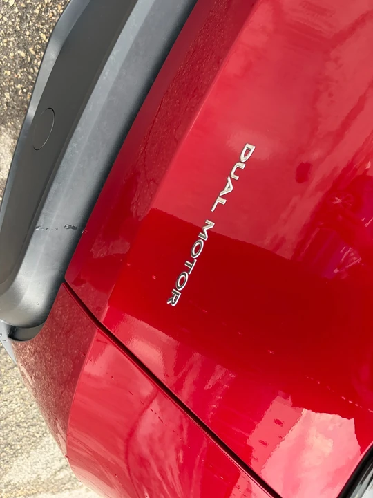 2026 Tesla Model Y - Image 11 of 21