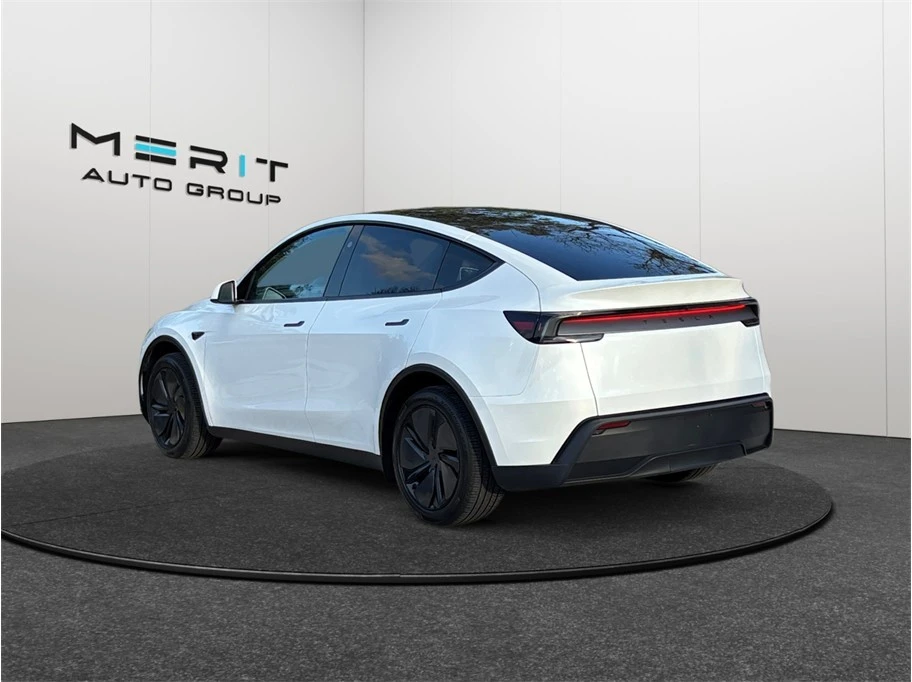 2026 Tesla Model S - Image 7 of 21