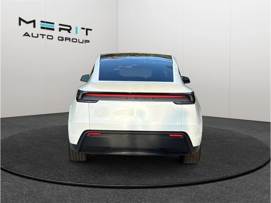 2026 Tesla Model S - Image 8 of 21