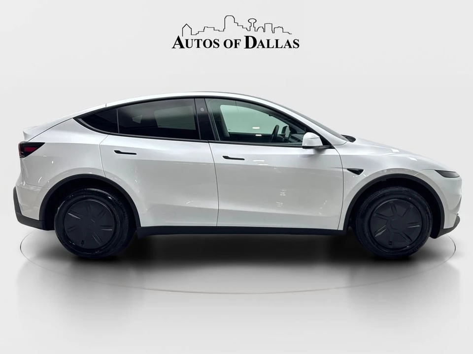 2026 Tesla Model S - Image 10 of 21
