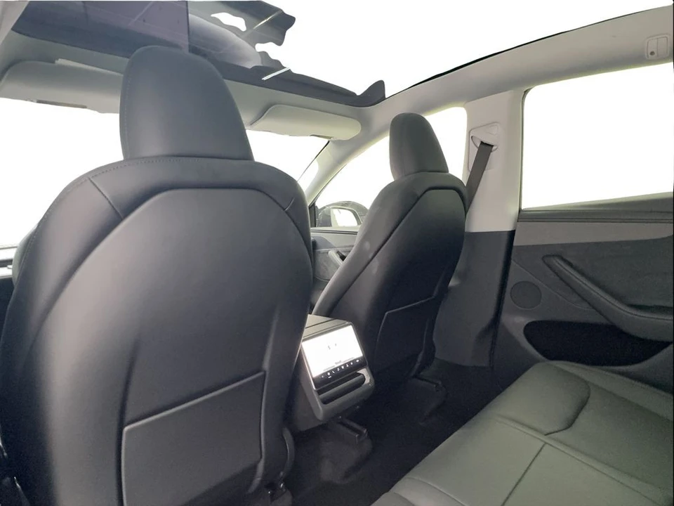 2026 Tesla Model S - Image 21 of 21