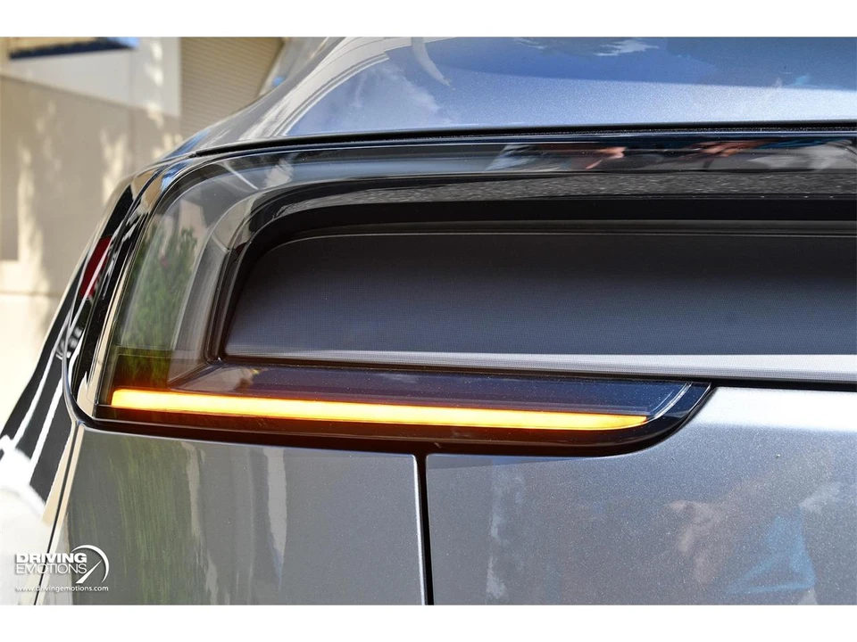2026 Tesla Model Y - Image 19 of 31