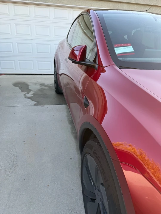 2026 Tesla Model Y - Image 10 of 21