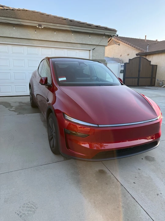 2026 Tesla Model Y - Image 2 of 21