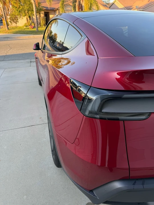2026 Tesla Model Y - Image 7 of 21