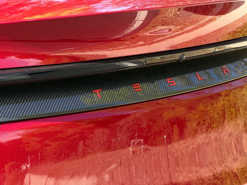 2026 Tesla Model Y - Image 6 of 21