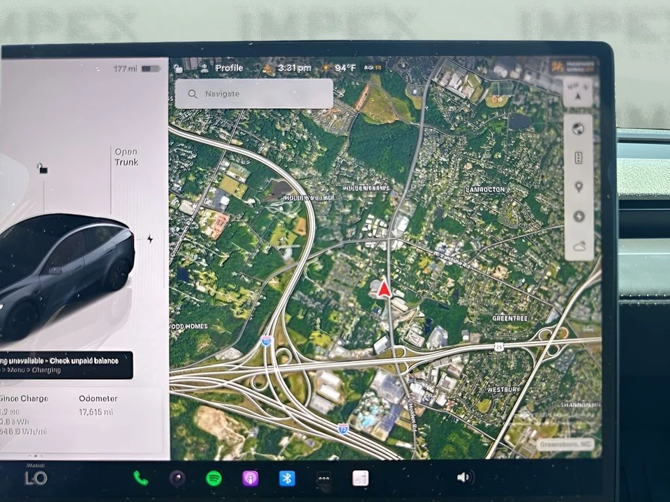 2026 Tesla Model Y - Image 21 of 31