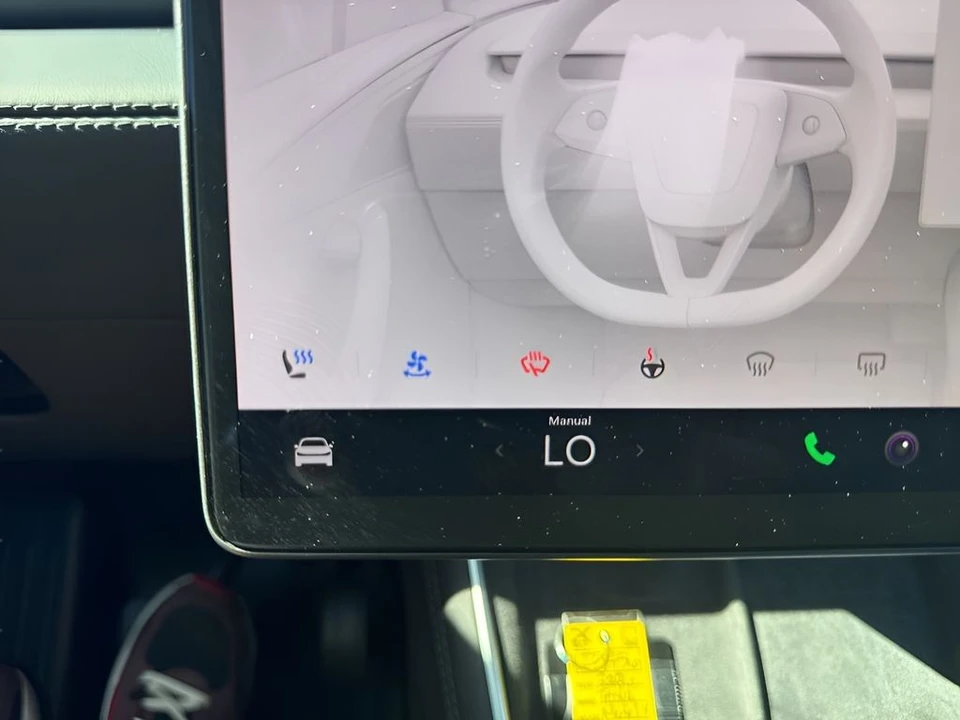 2026 Tesla Model Y - Image 23 of 31