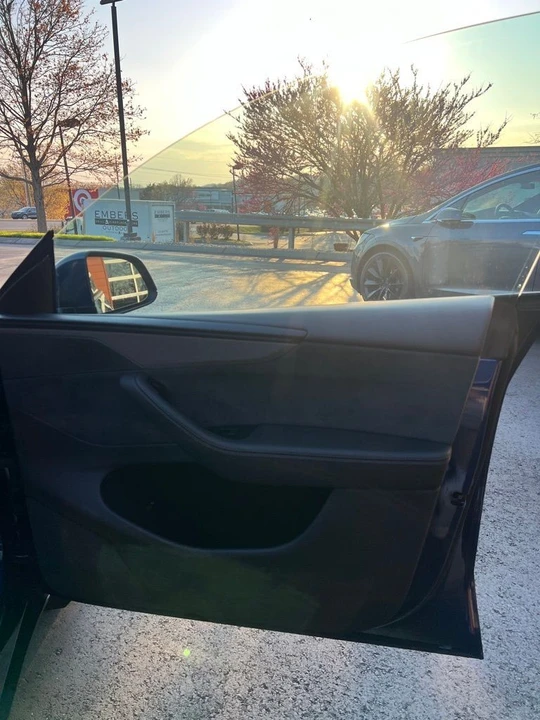 2026 Tesla Model Y - Image 11 of 16