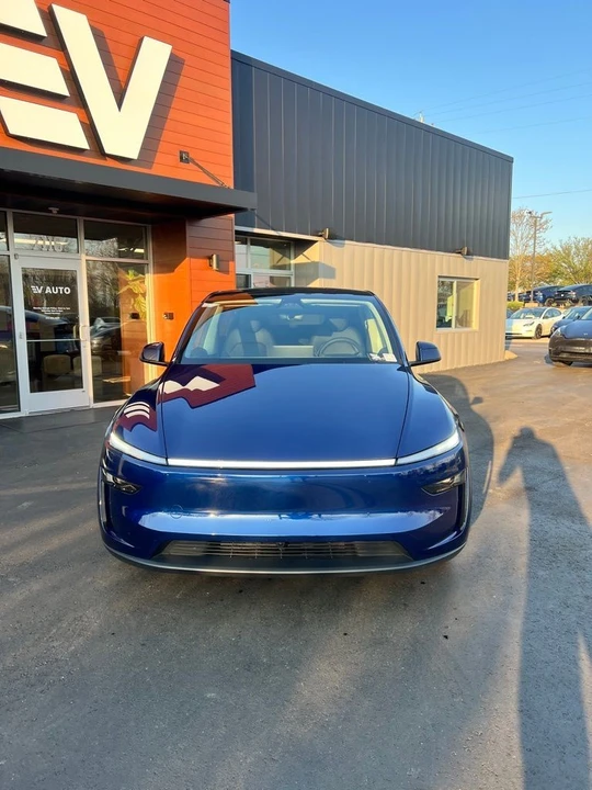 2026 Tesla Model Y - Image 2 of 16