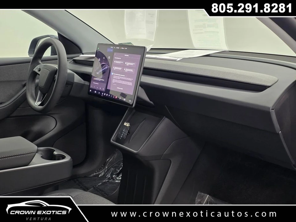 2026 Tesla Model Y - Image 12 of 21