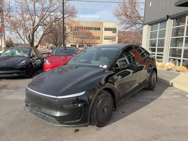2026 Tesla Model Y - Image 4 of 21