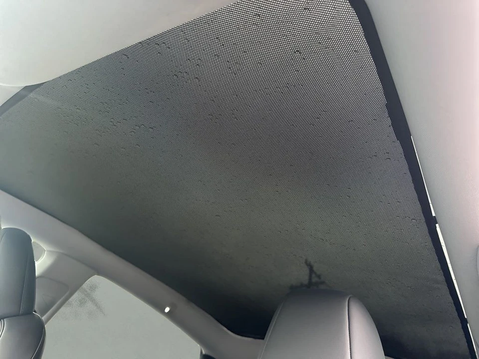 2026 Tesla Model Y - Image 11 of 12