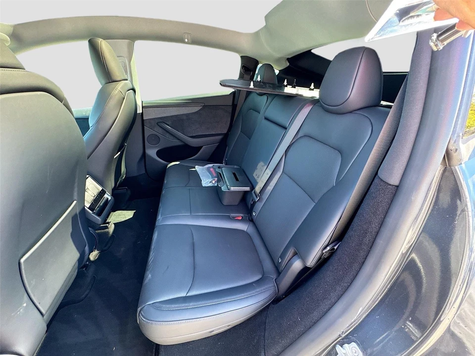 2026 Tesla Model Y - Image 13 of 14