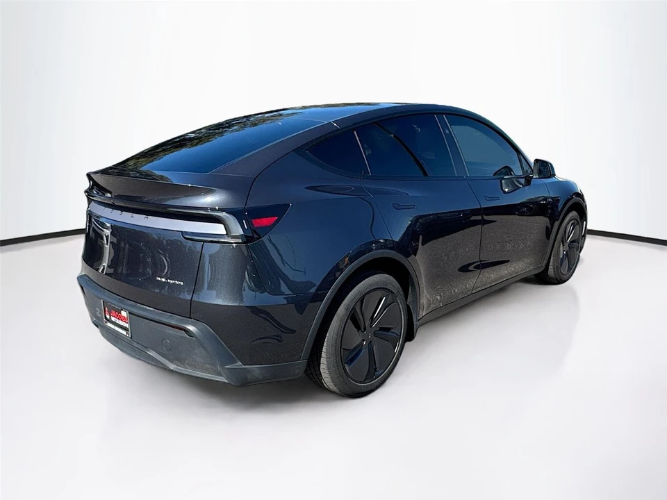 2026 Tesla Model Y - Image 6 of 14
