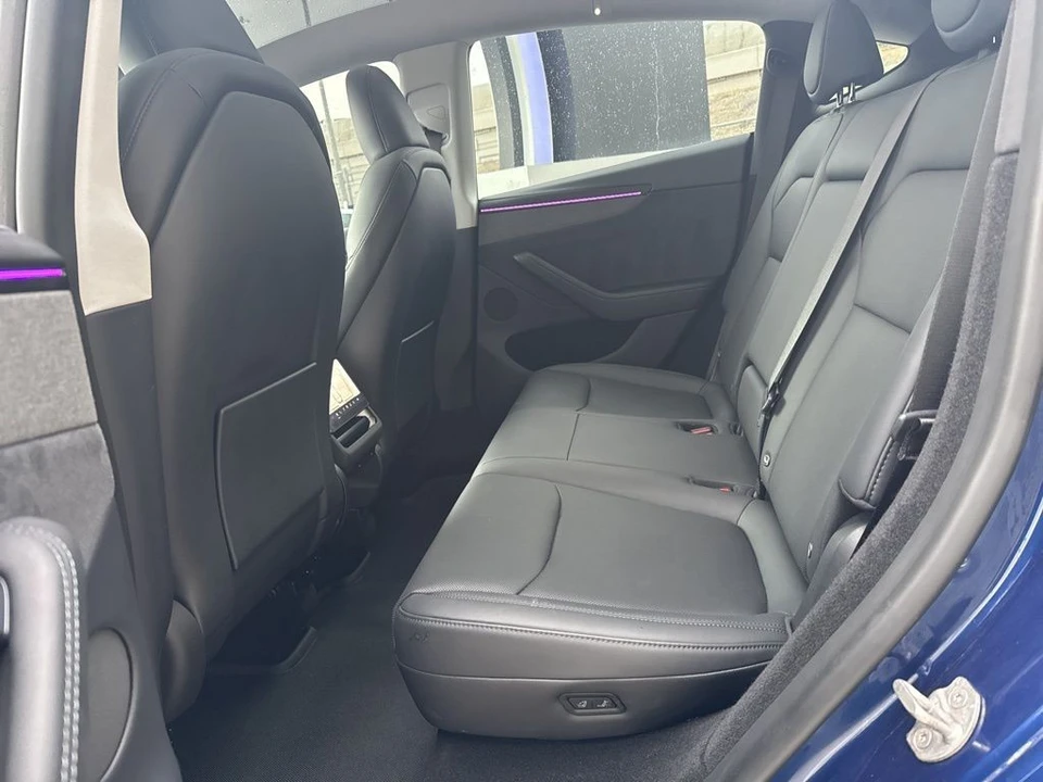 2026 Tesla Model Y - Image 16 of 21