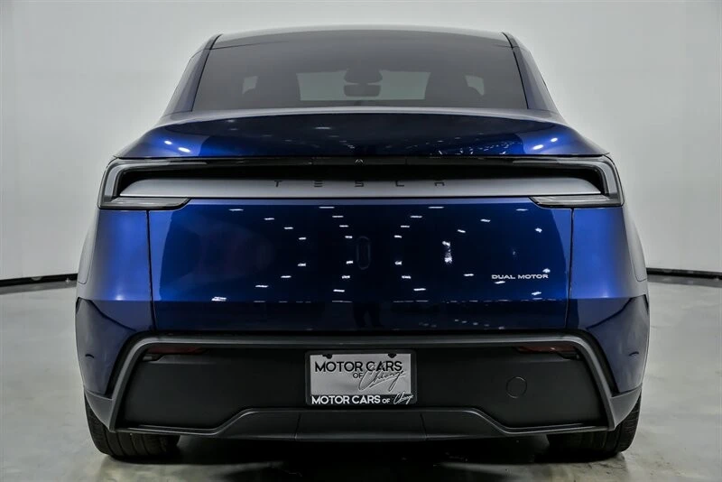 2026 Tesla Model Y - Image 11 of 21