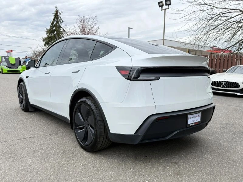 2026 Tesla Model Y - Image 7 of 12
