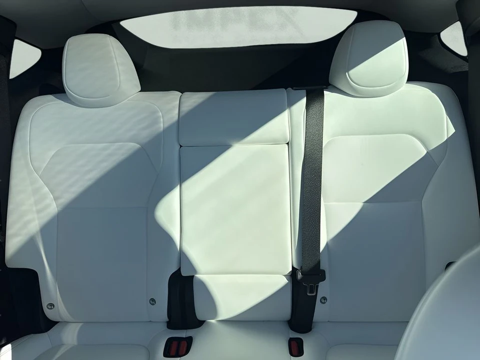 2026 Tesla Model Y - Image 12 of 21